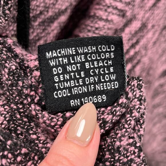 COPPER RIVET | Black & Pink Tweed Long Sleeve Adjustable Waist & Cuff Sweatshirt - Picture 11 of 16